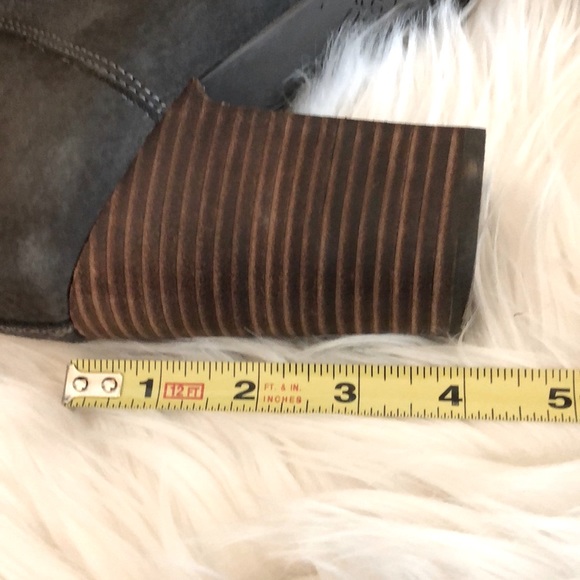 Lucky Brand Heeled Ankle Boot Woman’s Size 10 - Picture 3 of 12